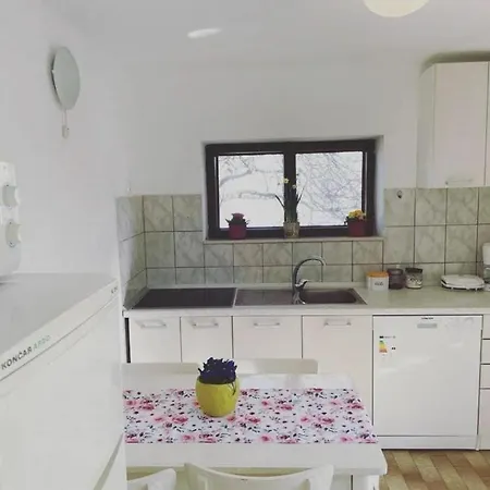 By The Sea Businci, Ciovo - 1081 Apartment Trogir